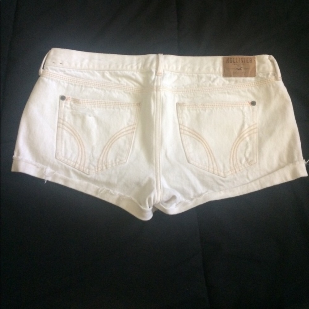 VINTAGE Hollister distressed shorts